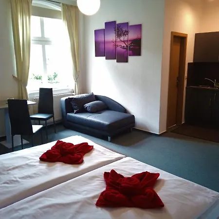 Altstadtpension Brandenburg 3* 브란덴부르크