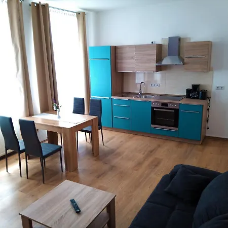 Altstadtpension Brandenburg Gasthuis 3*