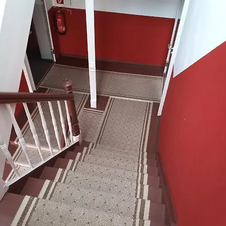 Konukevi Altstadtpension Brandenburg *
